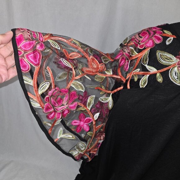 Suzanne Betro - Signature - Embelished Tunic - Picture 3 of 7